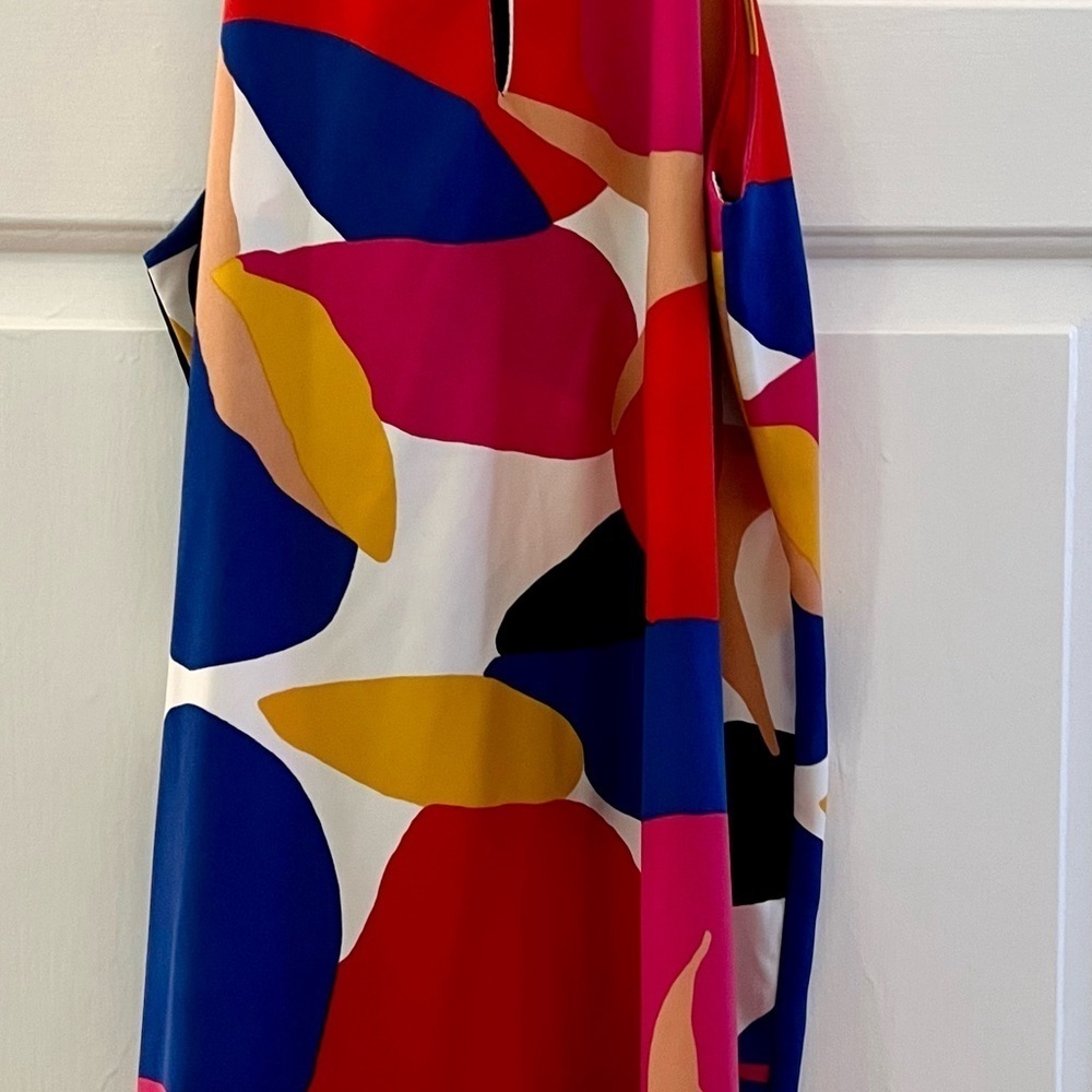 NWT! Tyche Multicolor Geo Print Halter Dress with Keyhole Back Closure! - Picture 8 of 8